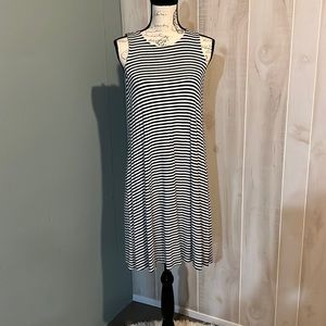 Women’s dress